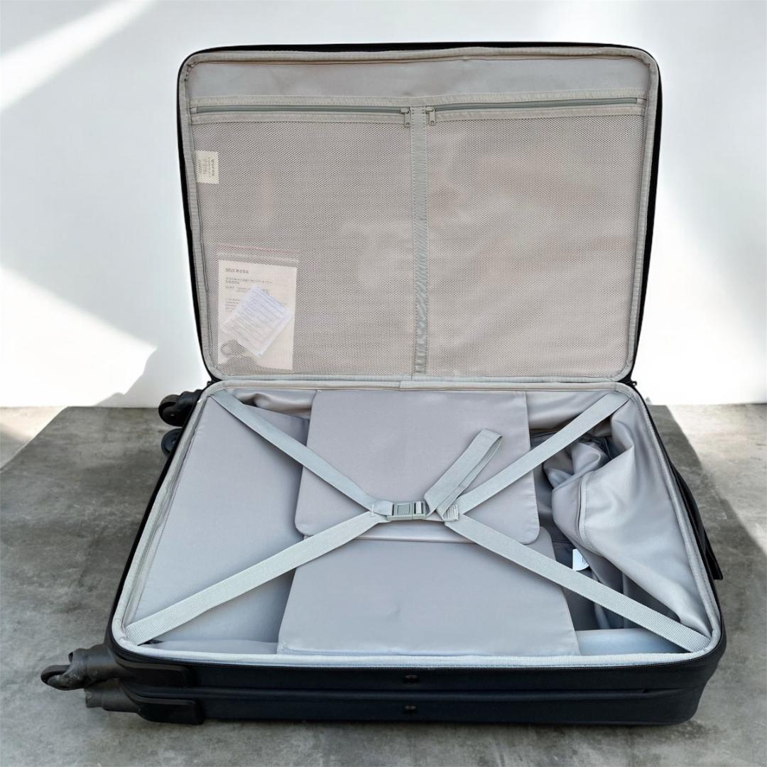 半分の厚みで収納できるソフトキャリーケース (L) 無印良品