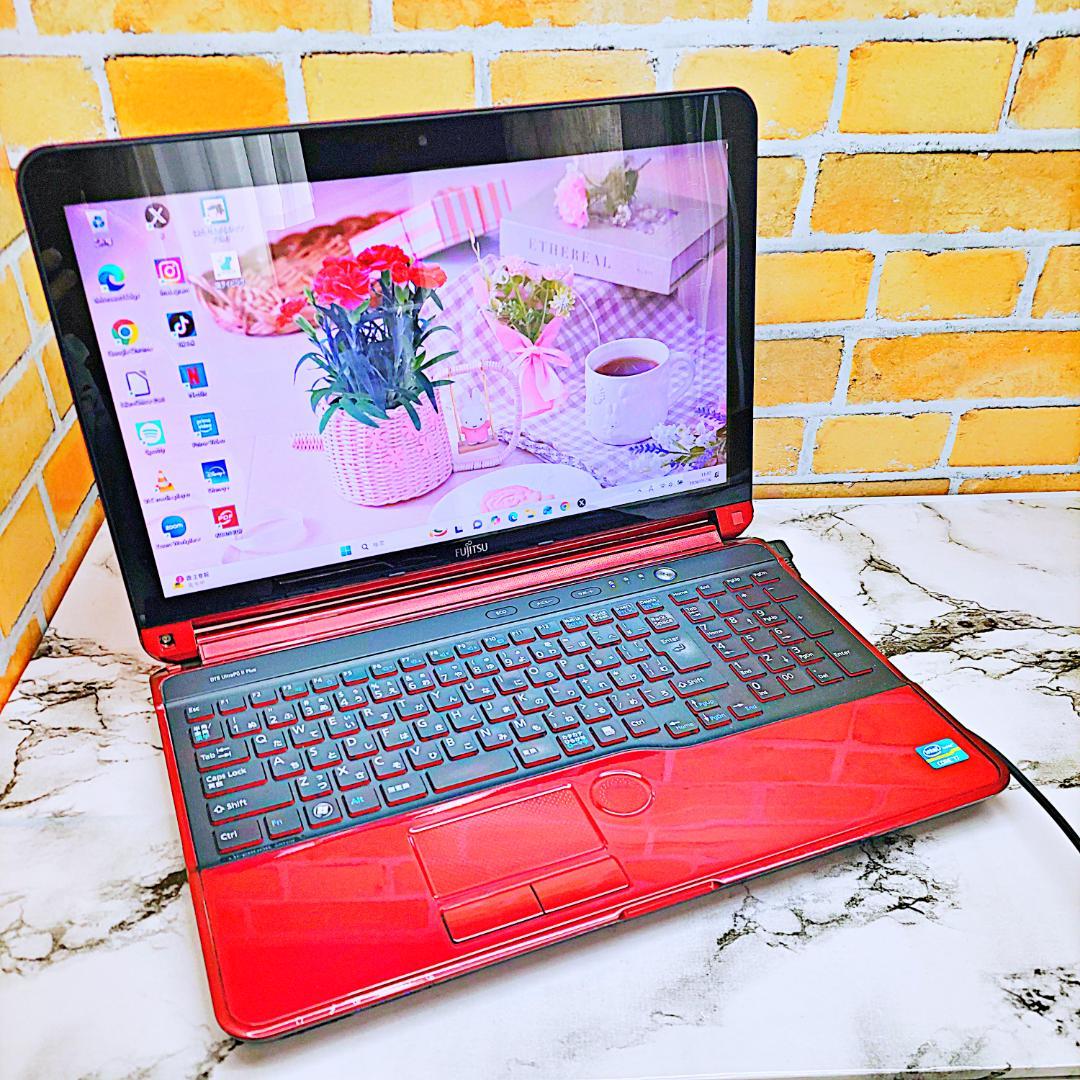 初心者さん向け簡単ノートパソコン❤️爆速SSD❤️メモリ8G✨ハイスぺPC☘️