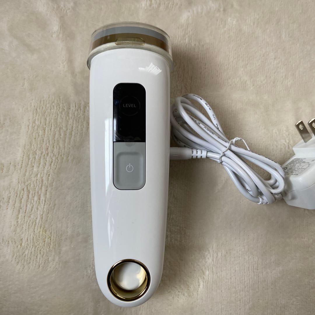 ホワイト美顔器 3段階レベル設定　新品未使用品