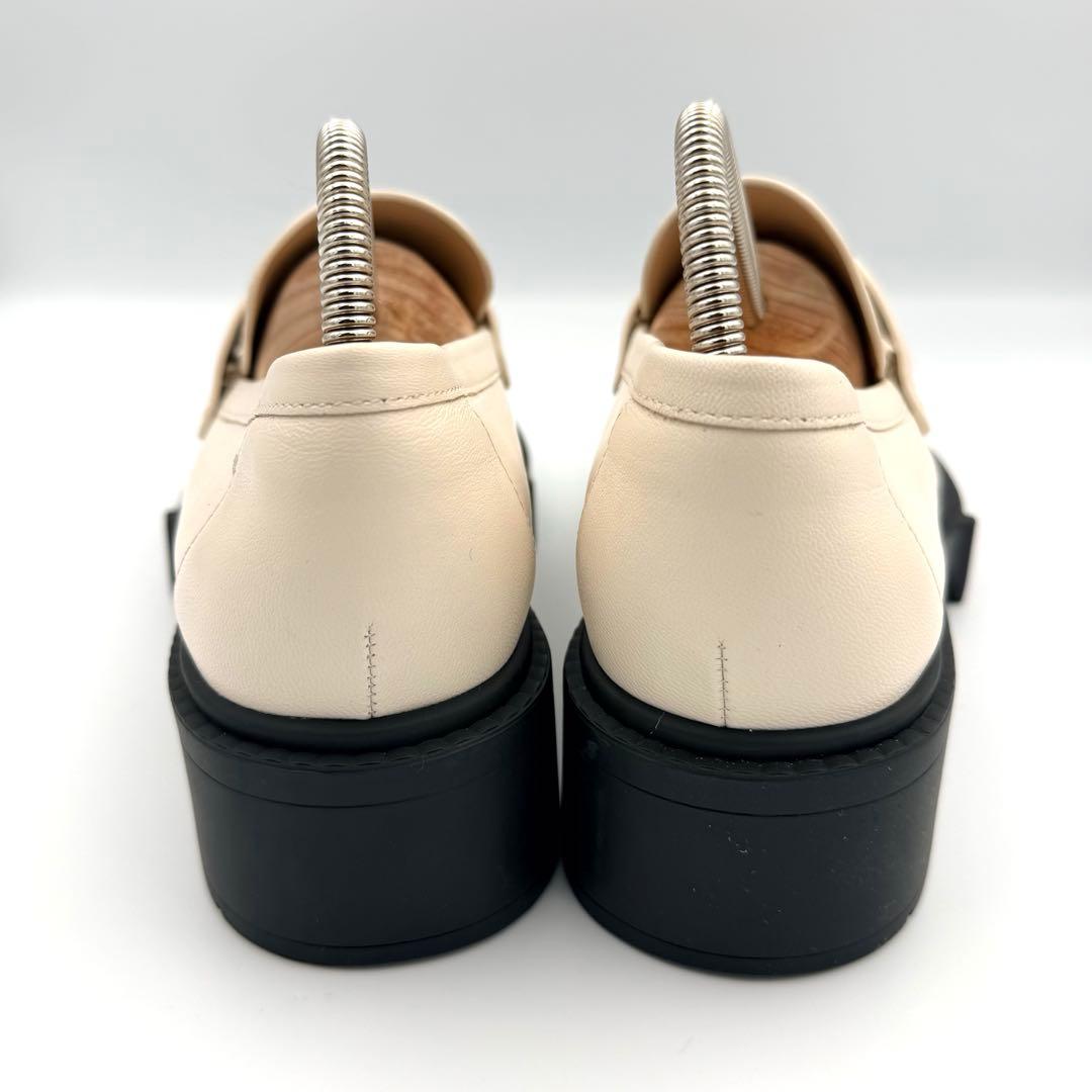 【極上品】COACH 厚底ローファー ホワイト レザー かわいい カジュアル系