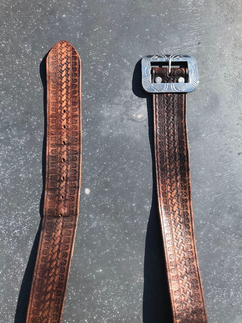 33 エース ウエスタン ベルト アット ラスト