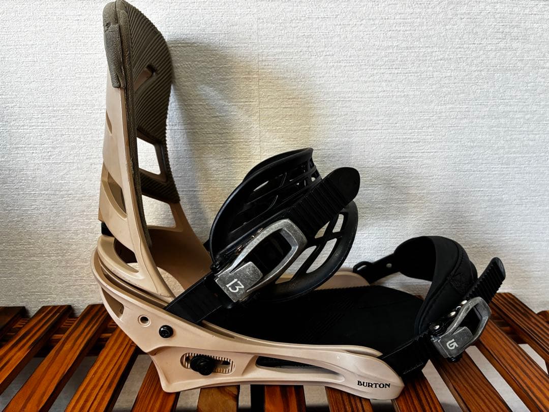 BURTONバインディング 【MISSIONミッション（メンズM）】薄茶色