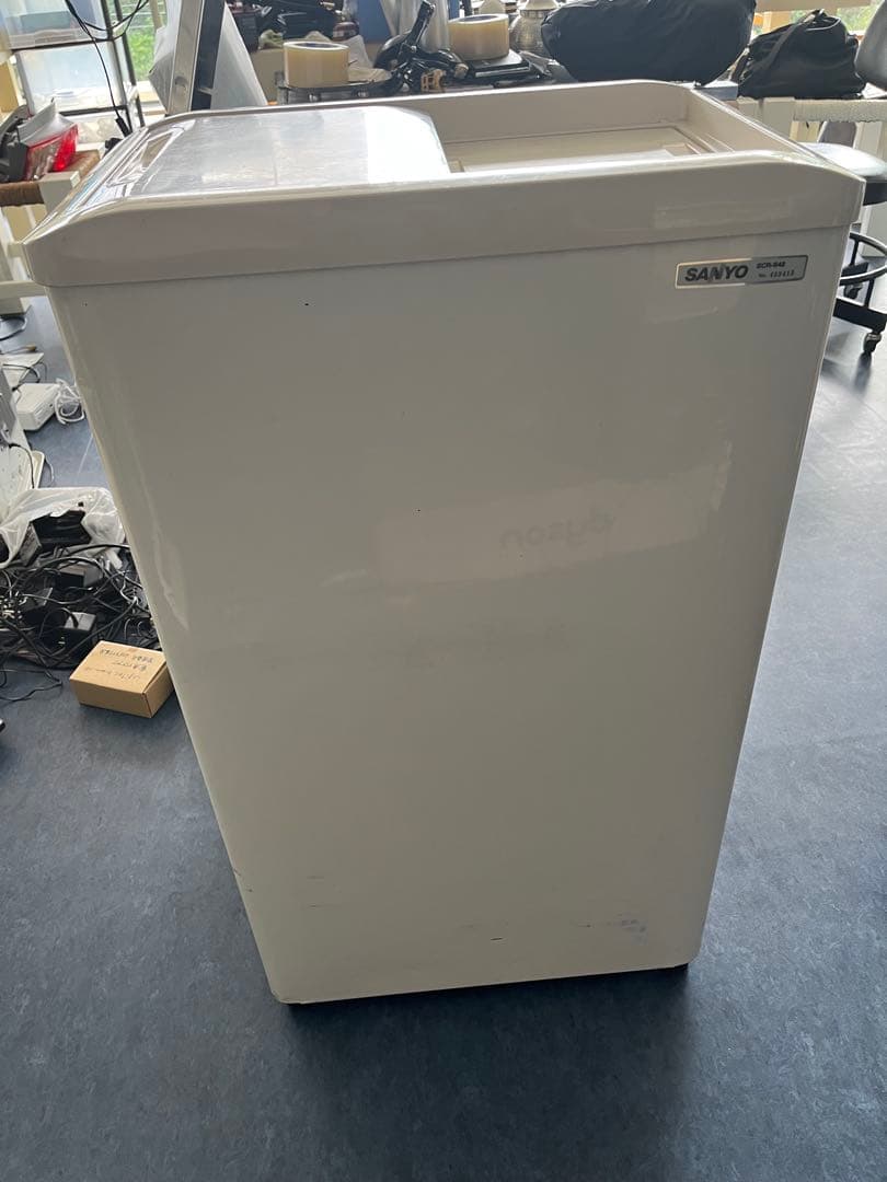 動作品！ サンヨー 冷凍ストッカー SCR-S42