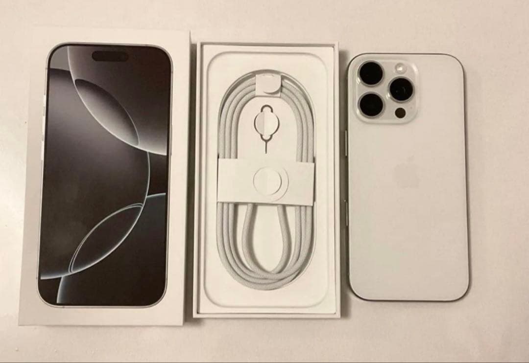 ② わお★iPhone 16 pro 128GB ホワイト