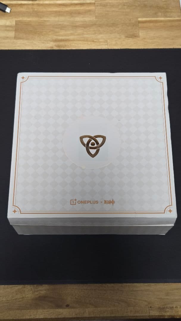 OnePlus Ace 2 Pro パイモンエディション