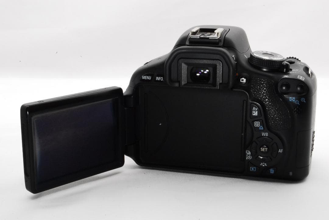 ダブルレンズ良品Canon kiss X5デジタル一眼レフ