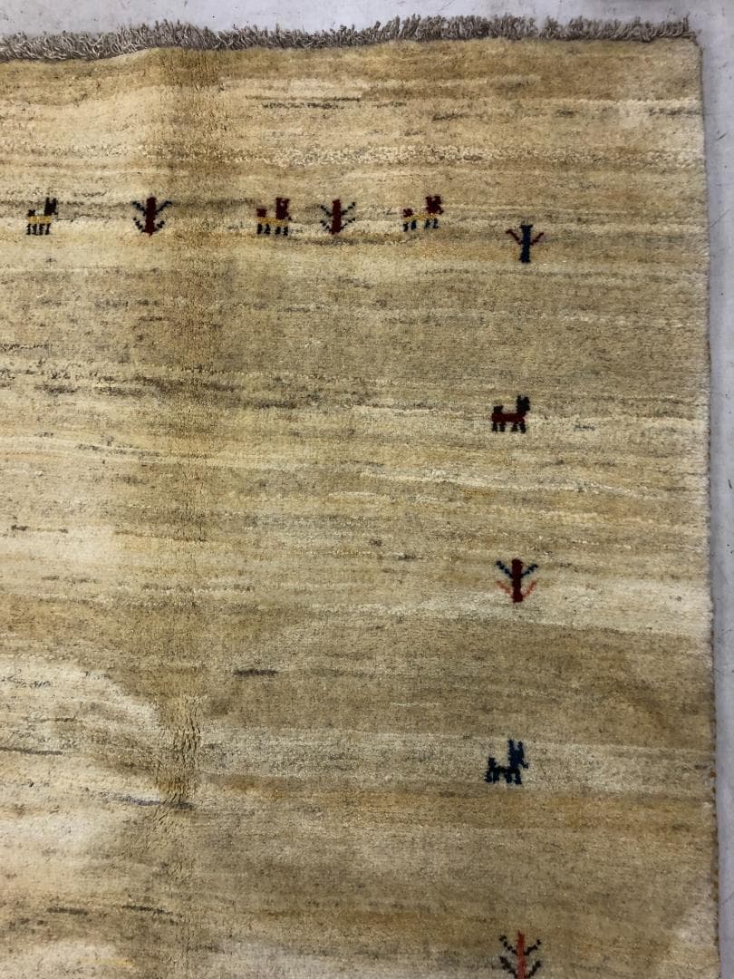 ケンケン様用　ギャベ イラン産 200×292 白 K-27