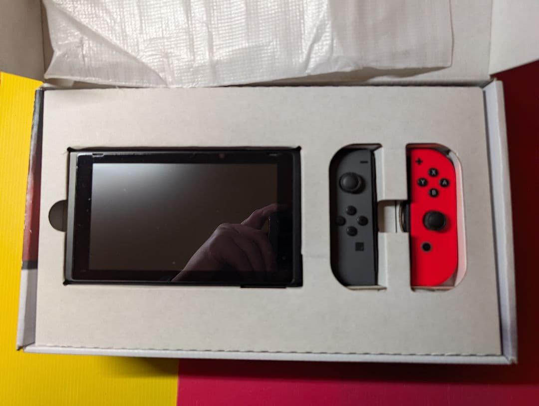 【初期化済み/動作品】 Nintendo SWITCH ニンテンドースイッチ