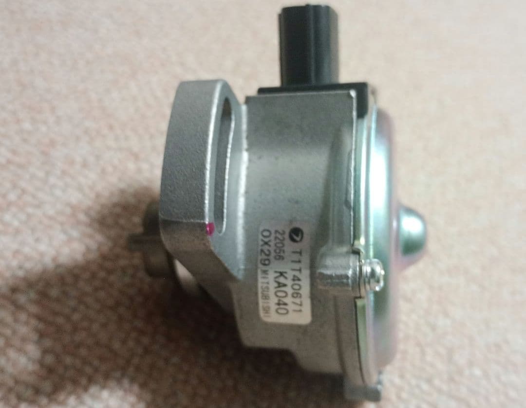 SUBARU プレオ RS 型番22056KA040　カム角センサー