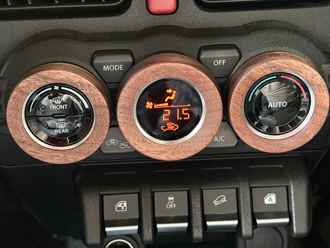新型ジムニー ウォールナット　エアコンダイヤルリング jb64 jb74