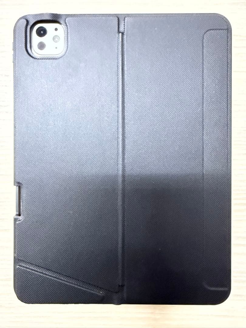 iPad Pro 11 7th 512GB シルバー ＋ キーボードケース