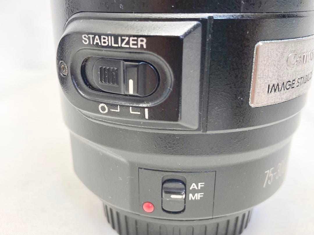 Canon キャノン ズームレンズ EF 75-300mm 1:4-5.6 IS