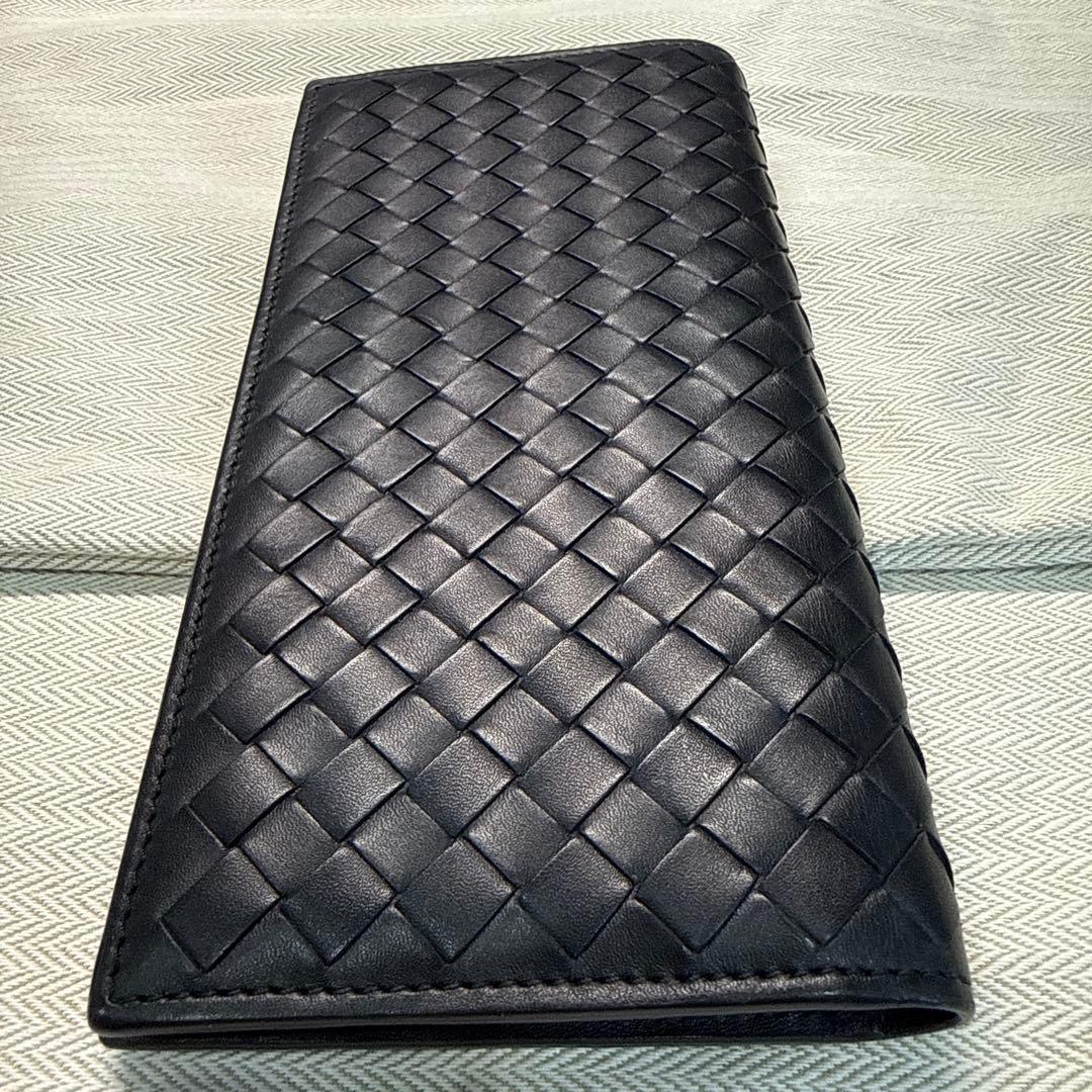 Bottega Veneta イントレチャート黒長財布