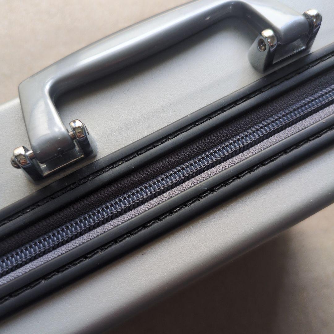 ナリス　ビューティープロソニック　超音波美顔器