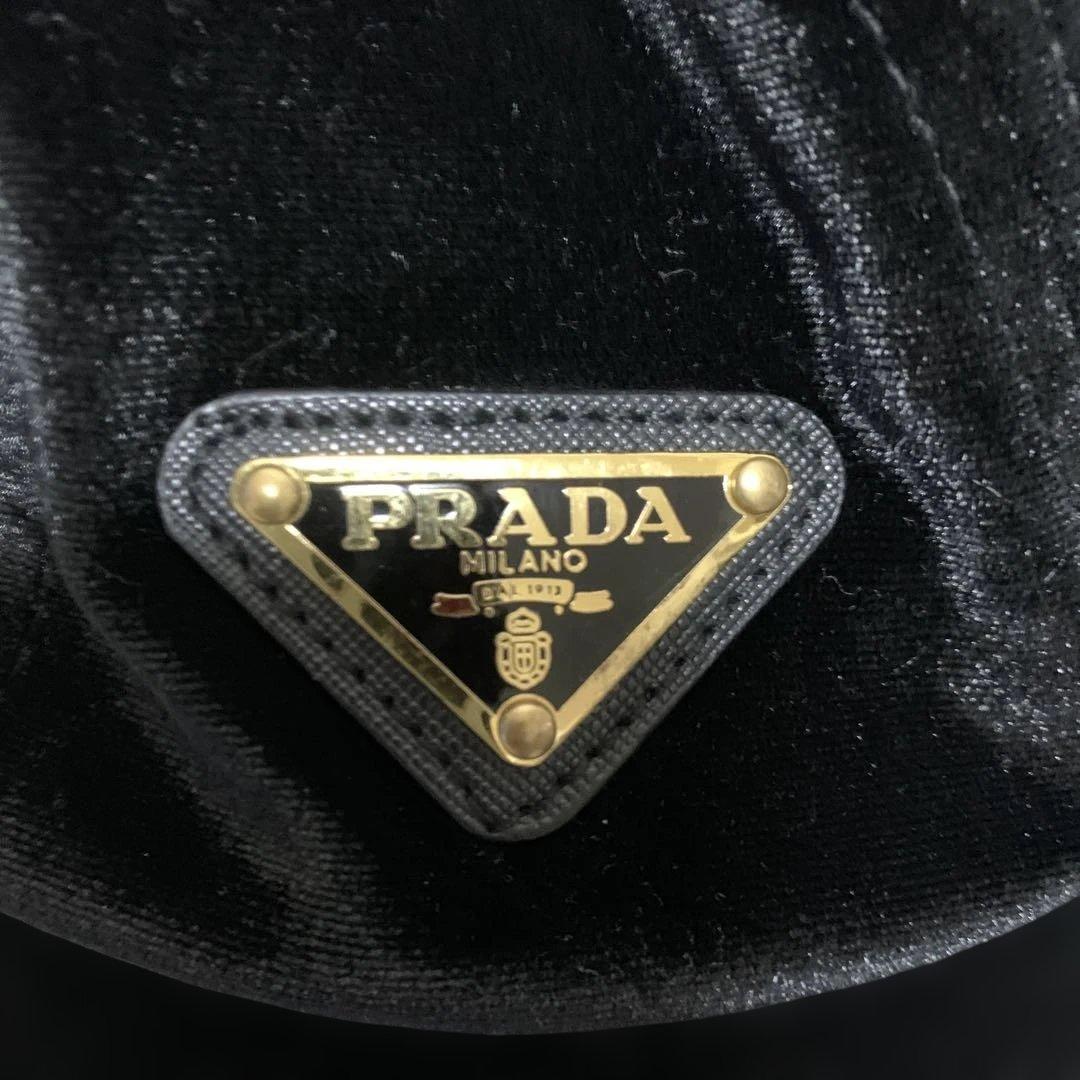 PRADA ベルベットキャップ ブラック