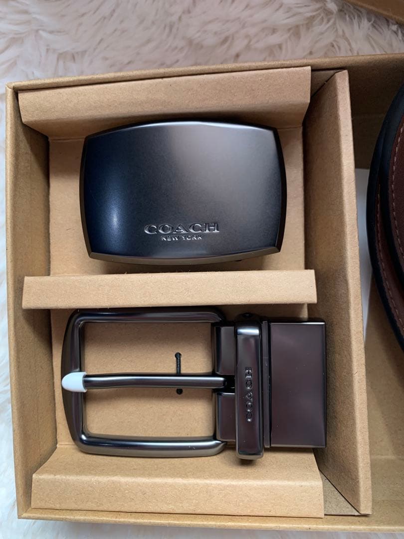 新生活応援☆COACH リバーシブルレザーベルト ブラック ダークブラウン