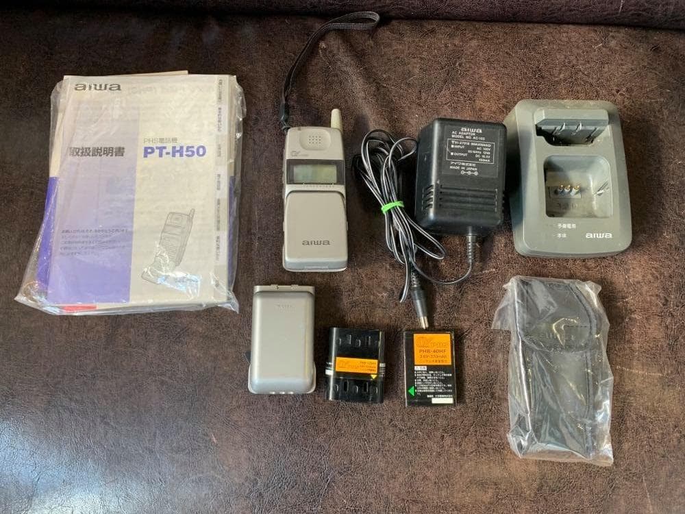 【貴重】PHS第1シーズンモデル　AIWA　PT-H50