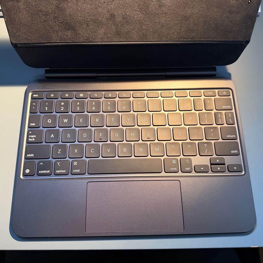 Apple Magic Keyboard 11 M4 M5 英語（US）ブラック