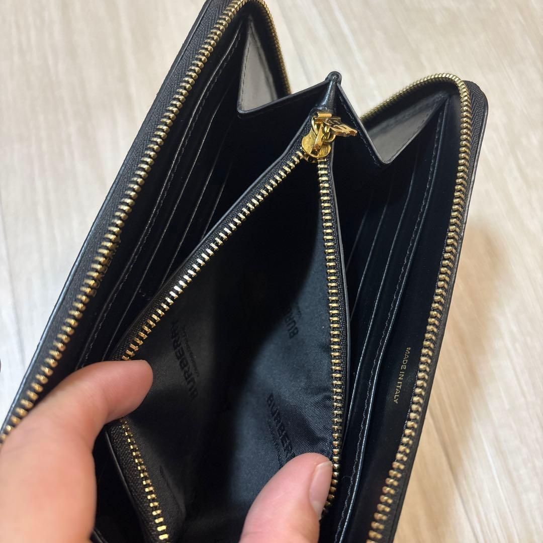 Burberry ブラック 長財布