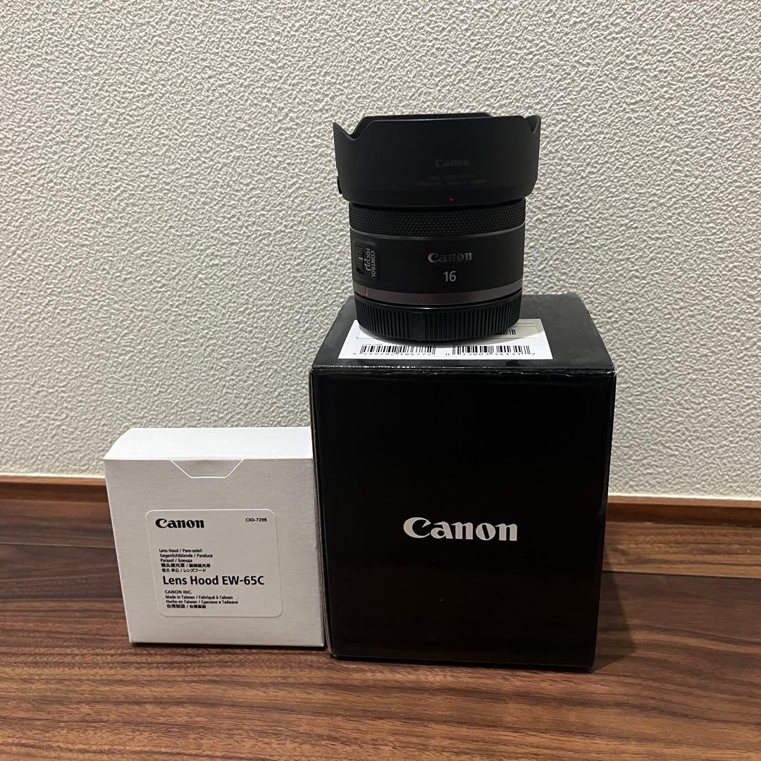 美品元箱付純正フード付Canon RF 16mm F2.8 STM 単焦点レンズ