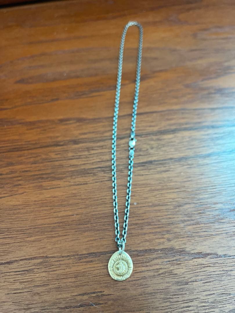 限定値下げしました。￼18Ｋペンダントトップ　TADY&KING M (ウルフ)