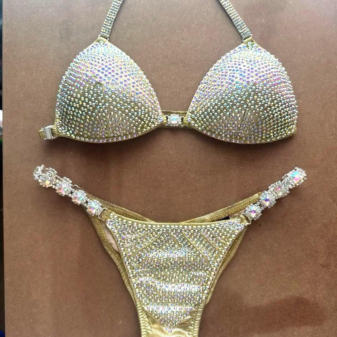 Akina✨コンテスト　競技用　ストーン付き✨ゴールド　ビキニ