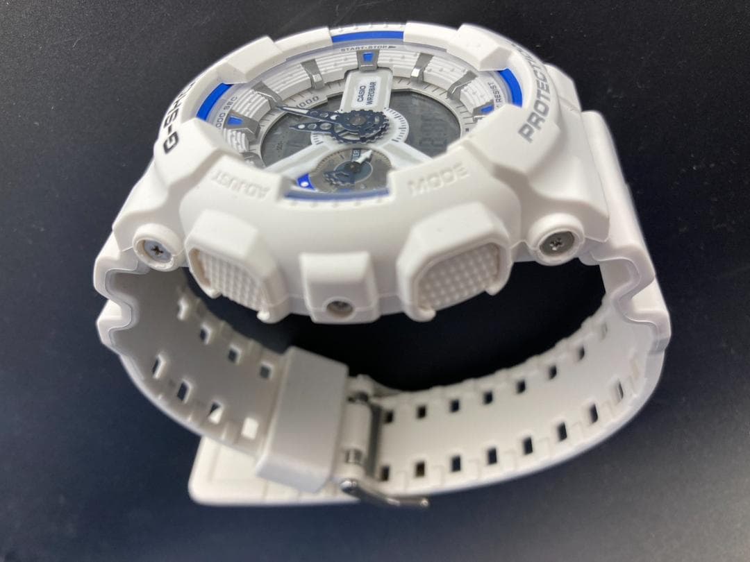 レアカラー カシオ G-SHOCK GA-110HC ホワイト/ブルー 箱説付