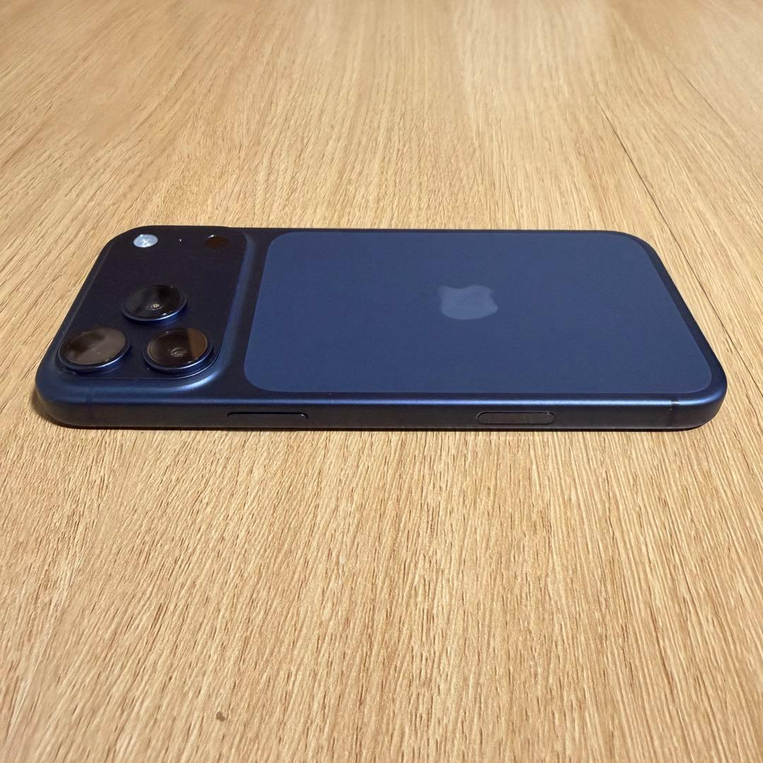 Apple iPhone 17 Pro Max 1TB ディープブルー