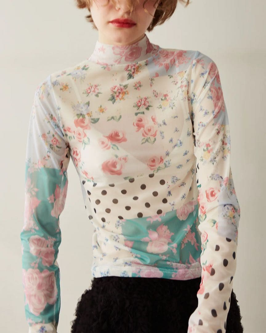 【POPPY】ノスタルジックパッチワークシースルートップス（ハイネック）