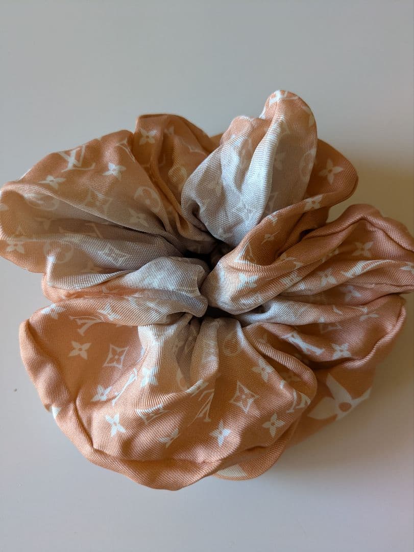 ユウレットLOUIS VITTON モノグラムプール M76801タグ取れ