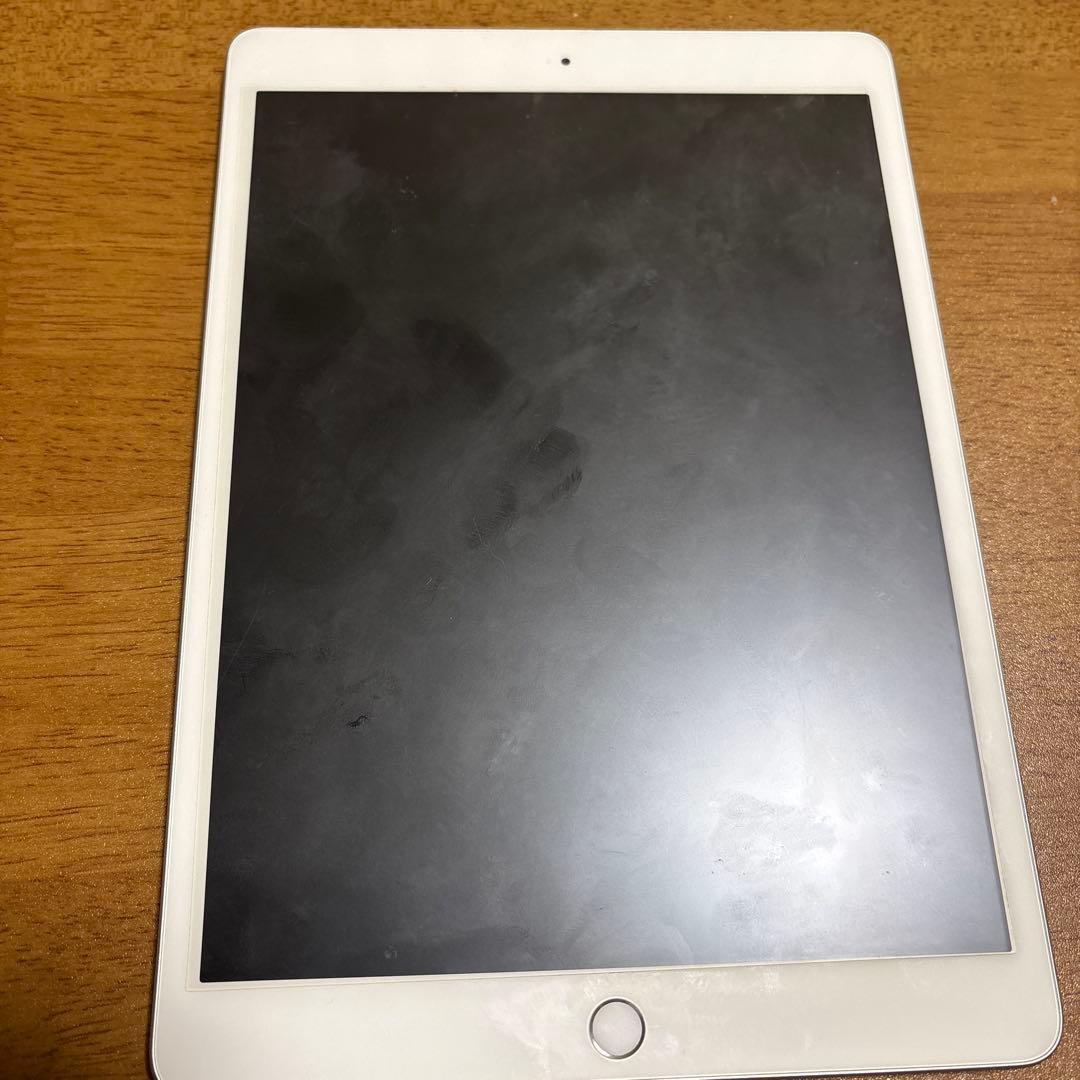 訳あり　iPad8世代32GB