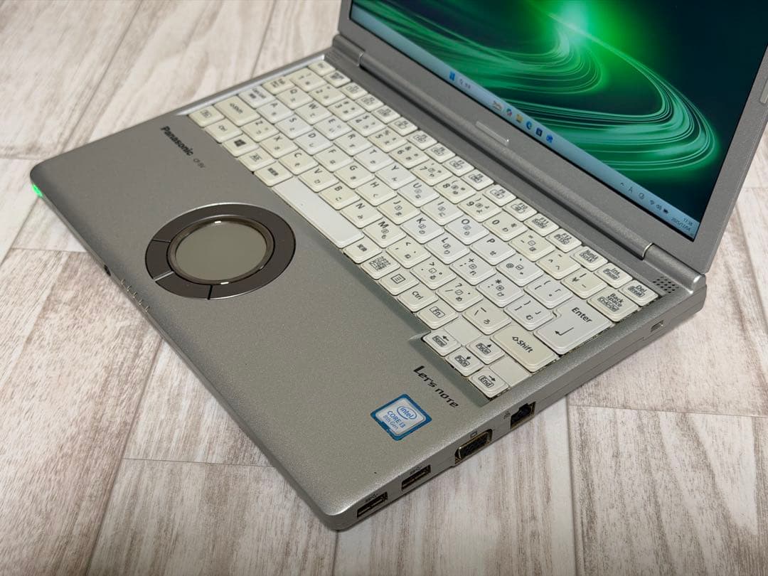 Windowsノート本体 Panasonic CF-SV8/i3/8GB/SSD256GB/Office