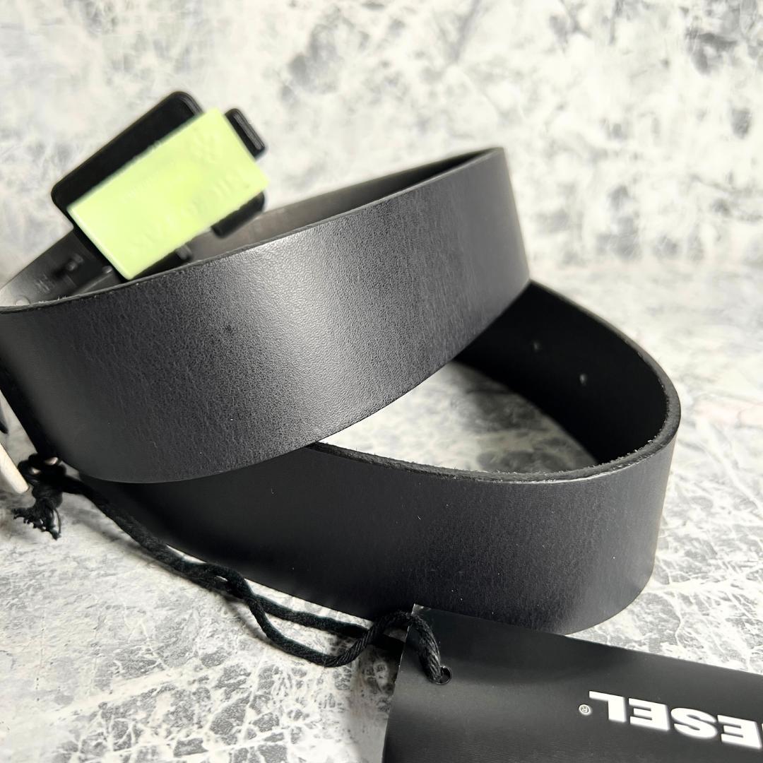 DIESEL ブラックレザーベルト メタルバックル 牛革