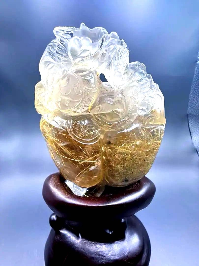 タイチンルチルクォーツ神龍の天然石彫り物