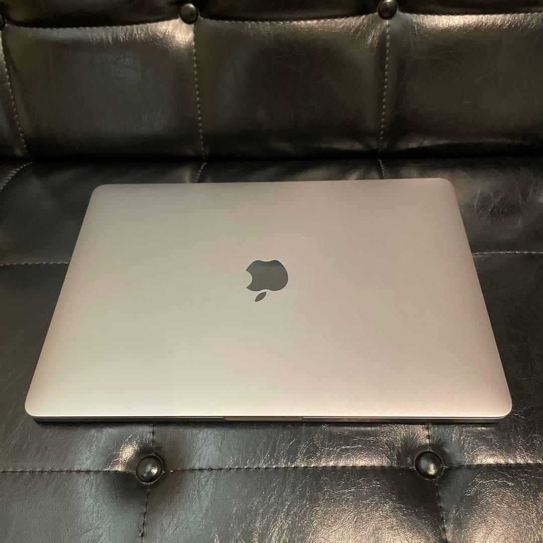 極美品　MacBook Pro13インチ