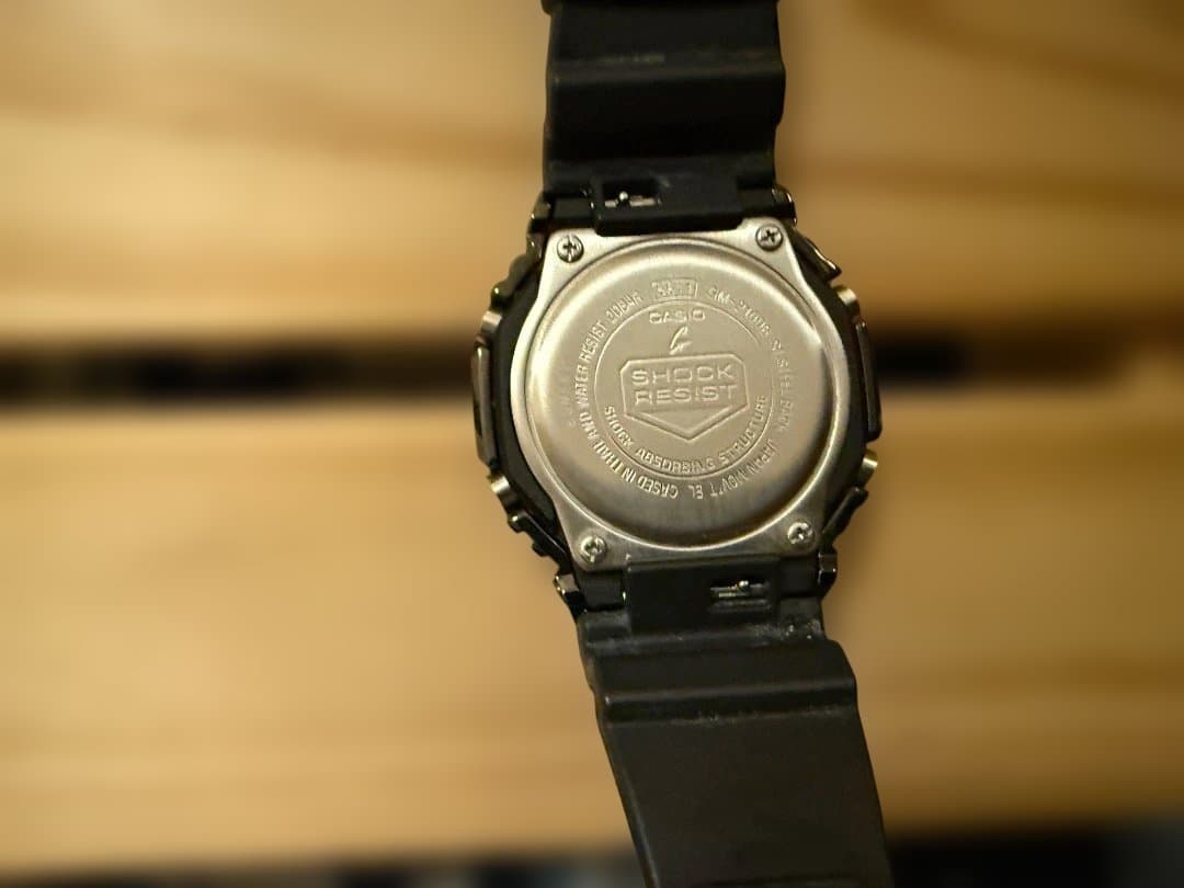 時計 G-SHOCK GM-2100B