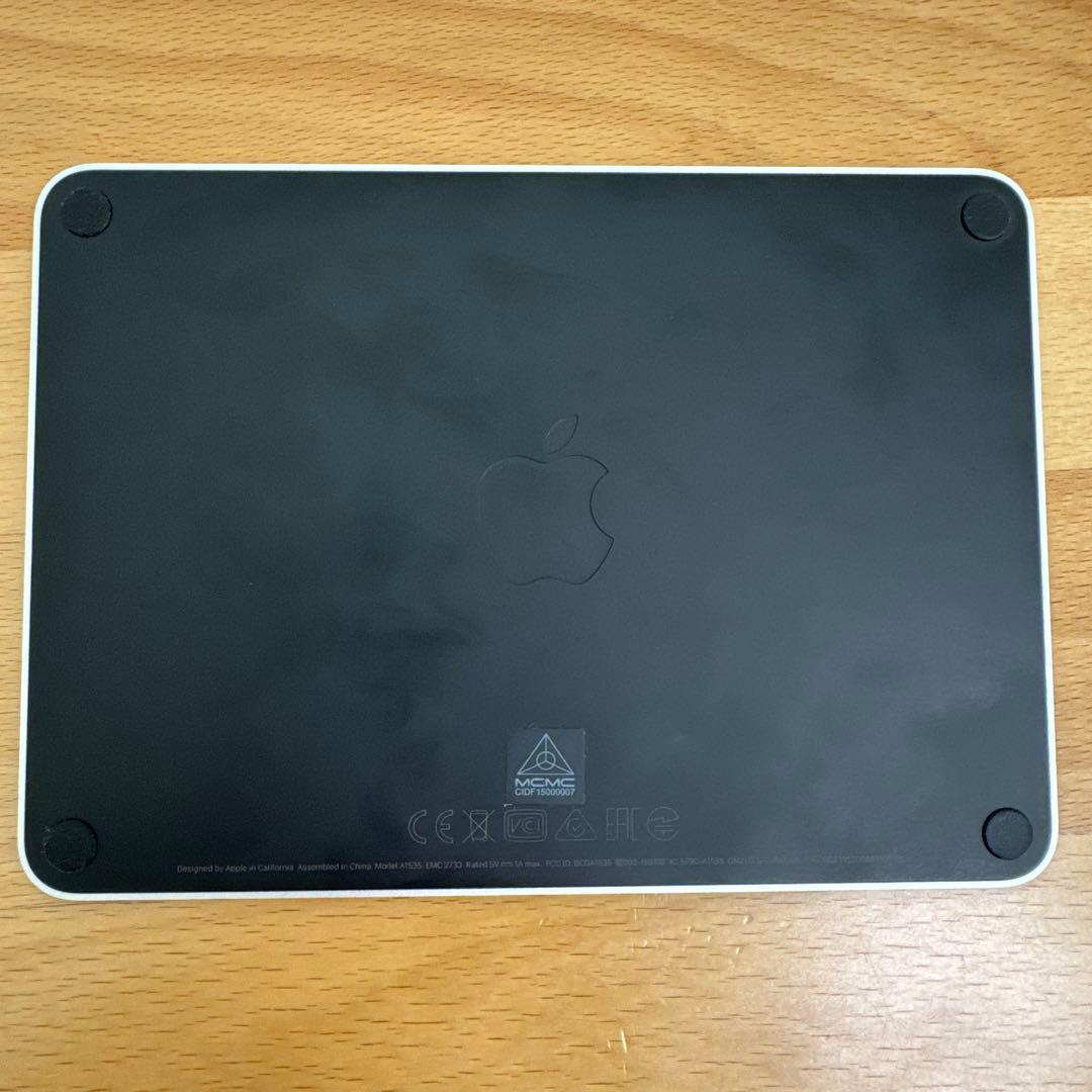 Magic Trackpad - ブラック