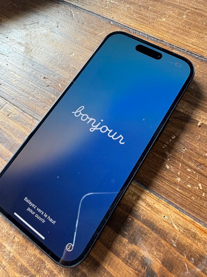 Apple iPhone 15 ブラック　128Ｇ　本体のみ　SIMフリー