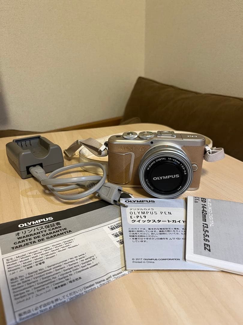 OLYMPUS PEN E-PL9ミラーレス一眼 ブラウン