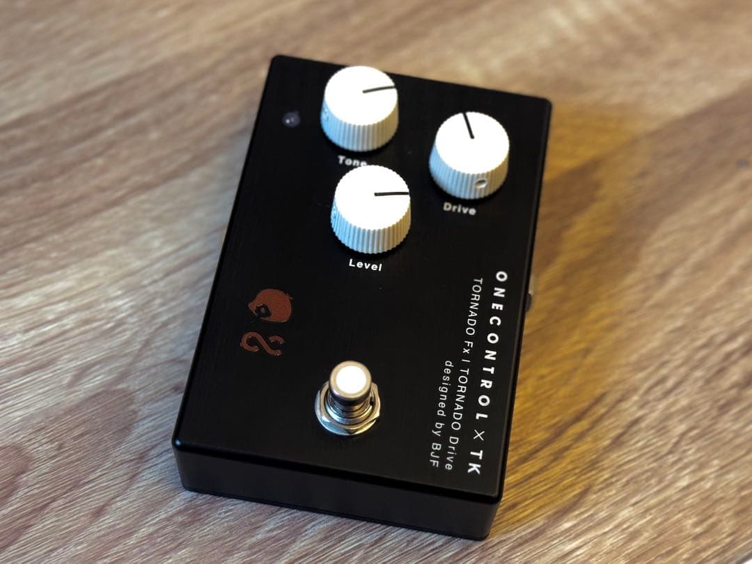 D*m様 One Control TORNADO Drive Alumium 凛