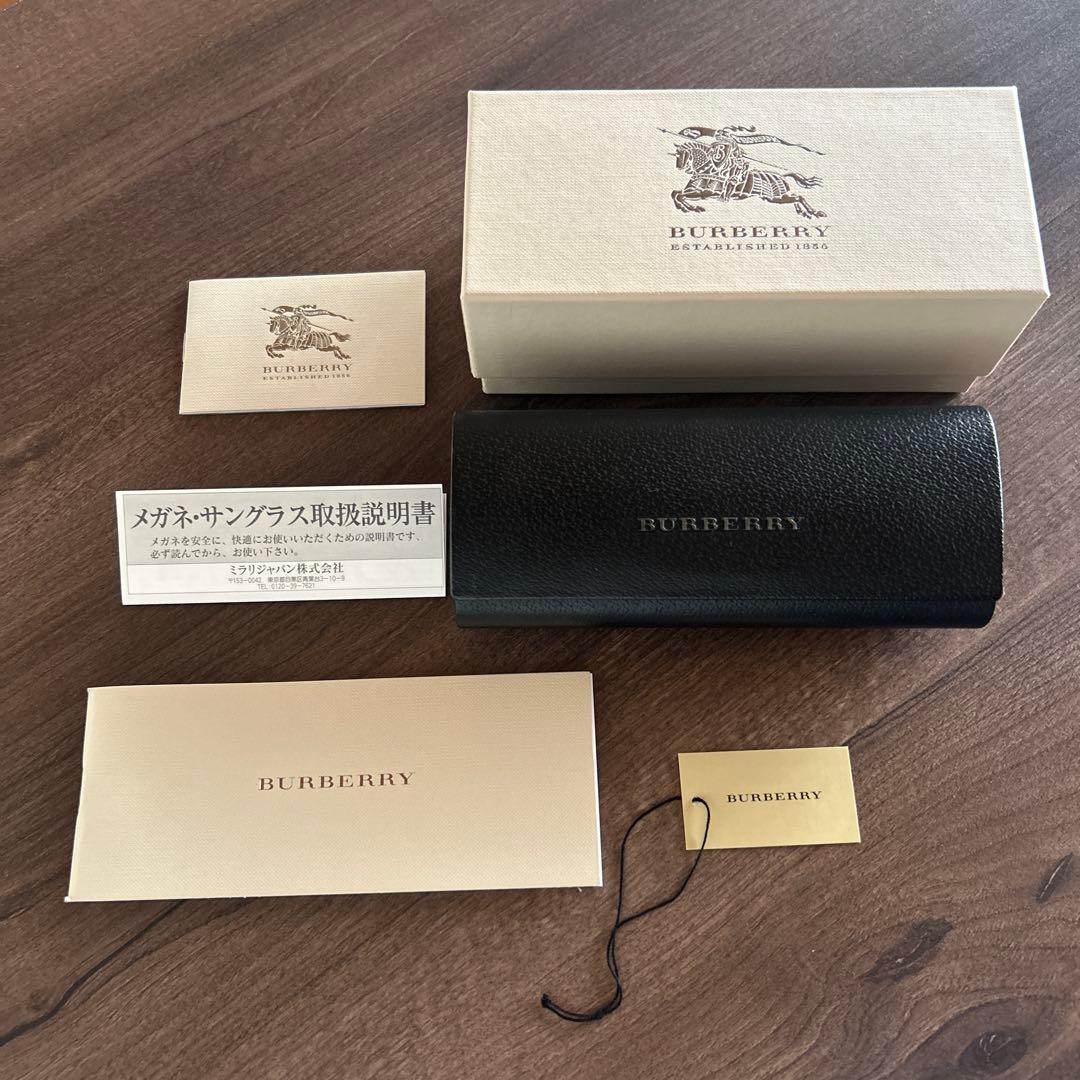 BURBERRY サングラス　バーバリー　美品サングラス