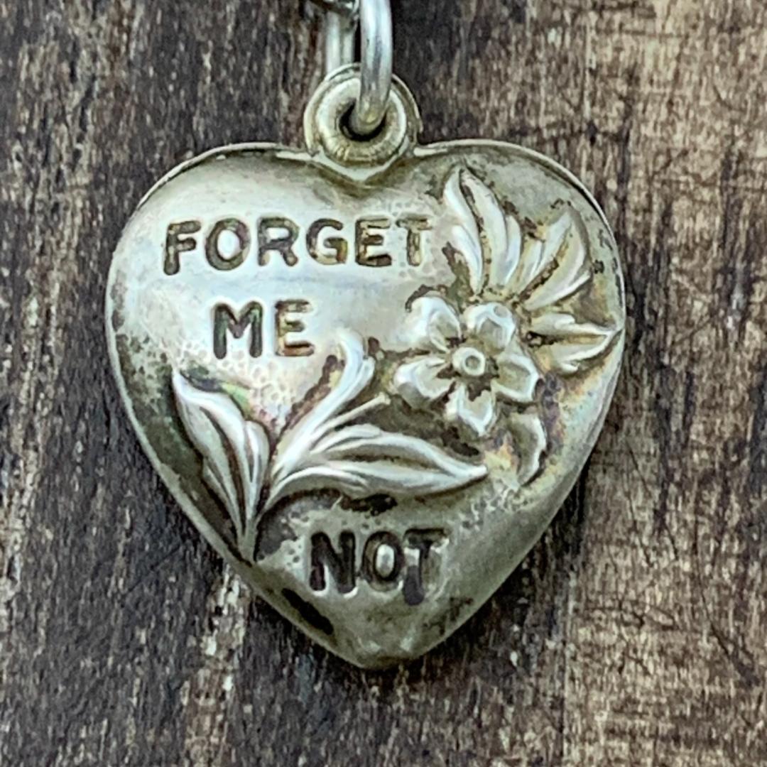 スウィートハートジュエリー 勿忘草 シルバー ヴィンテージ ネックレス NAVY