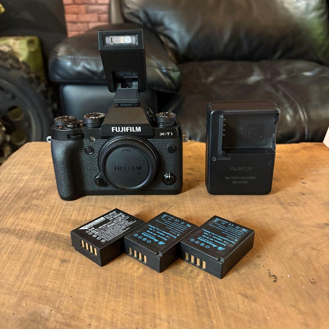 FUJIFILM X-T1 ミラーレスカメラ 本体