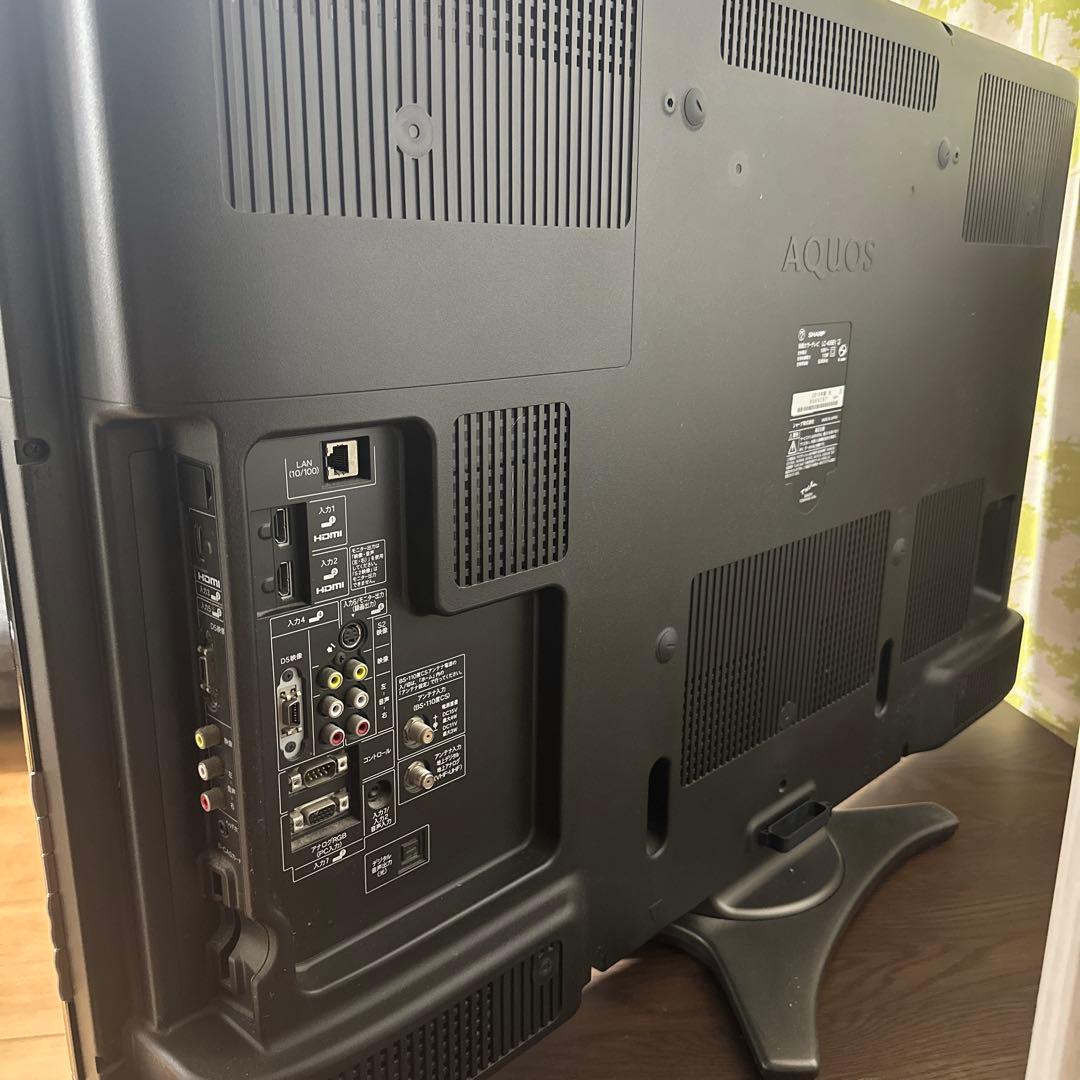 40インチ　液晶テレビ　送料込み　AQUOS LC-40SE1