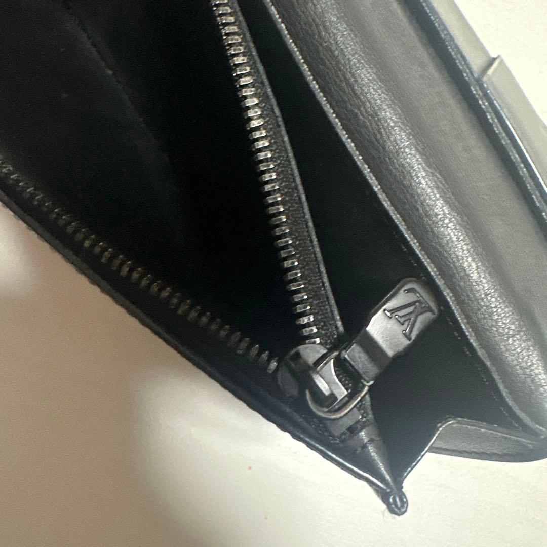 ルイヴィトン モノグラムシャドウ ポルトフォイユブラザ 長財布 ブラック