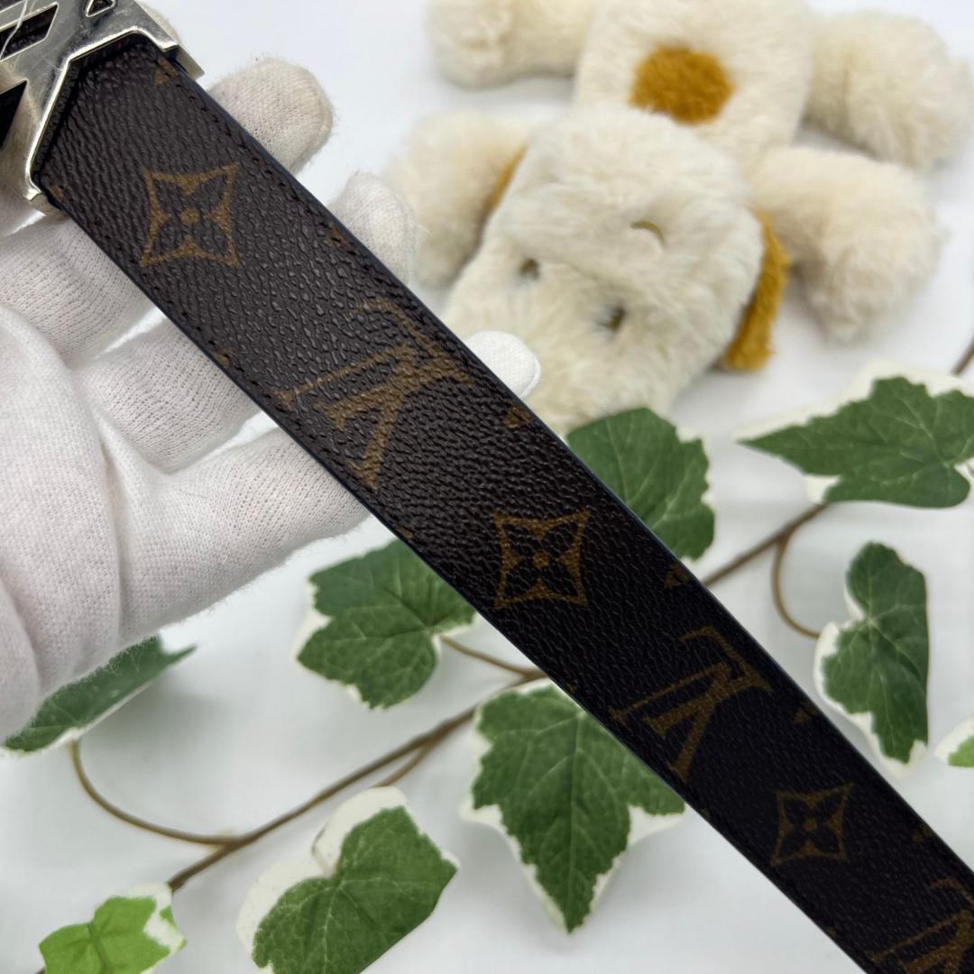 ルイヴィトン サンチュール LVイニシャル リバーシブル モノグラム