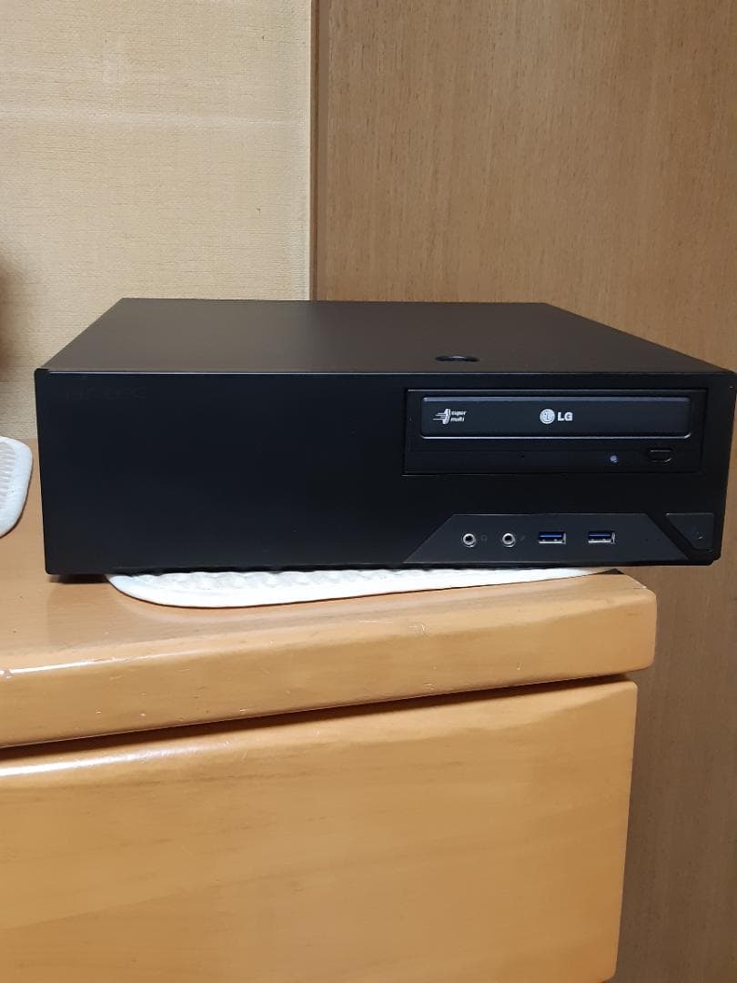 自作PC　AM4 APU 200GE・8GB・256GB・WIN10