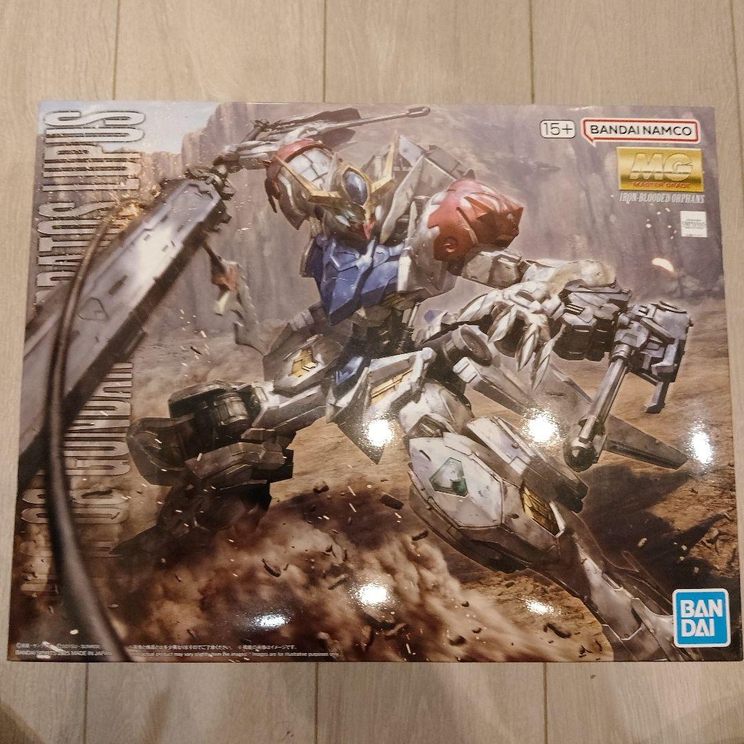 ガンプラ　バンダイ　mg　バルバトスルプス