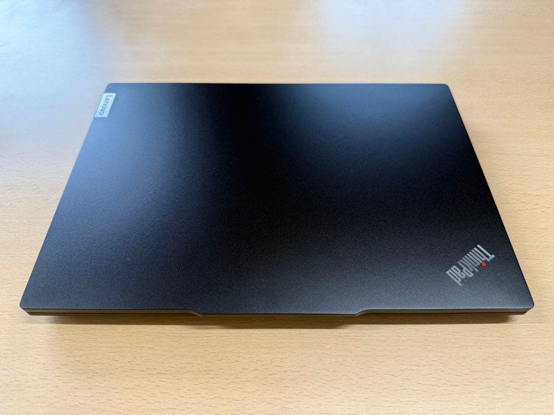 ThinkPad E14 Gen 6 AMD　2025年8月購入　保証残りあり