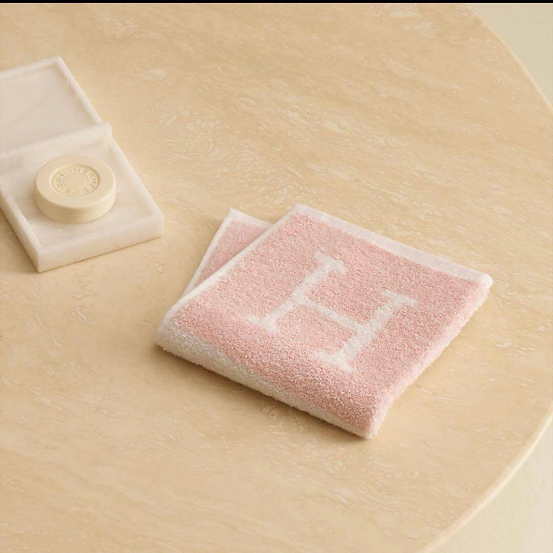未使用タグ付き✨HERMES エルメス カレタオル 《アヴァロン》ハンカチタオル